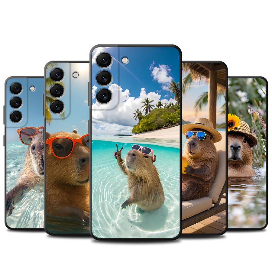 Capa de Celular Capybara de Fé - Phone Accessories Samsung avaliação e preço