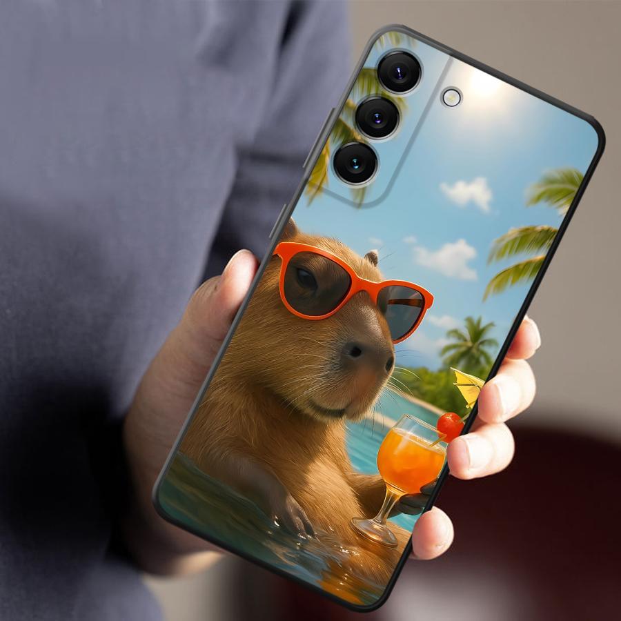 Capa de Celular Capybara de Fé - Phone Accessories Samsung avaliação e preço